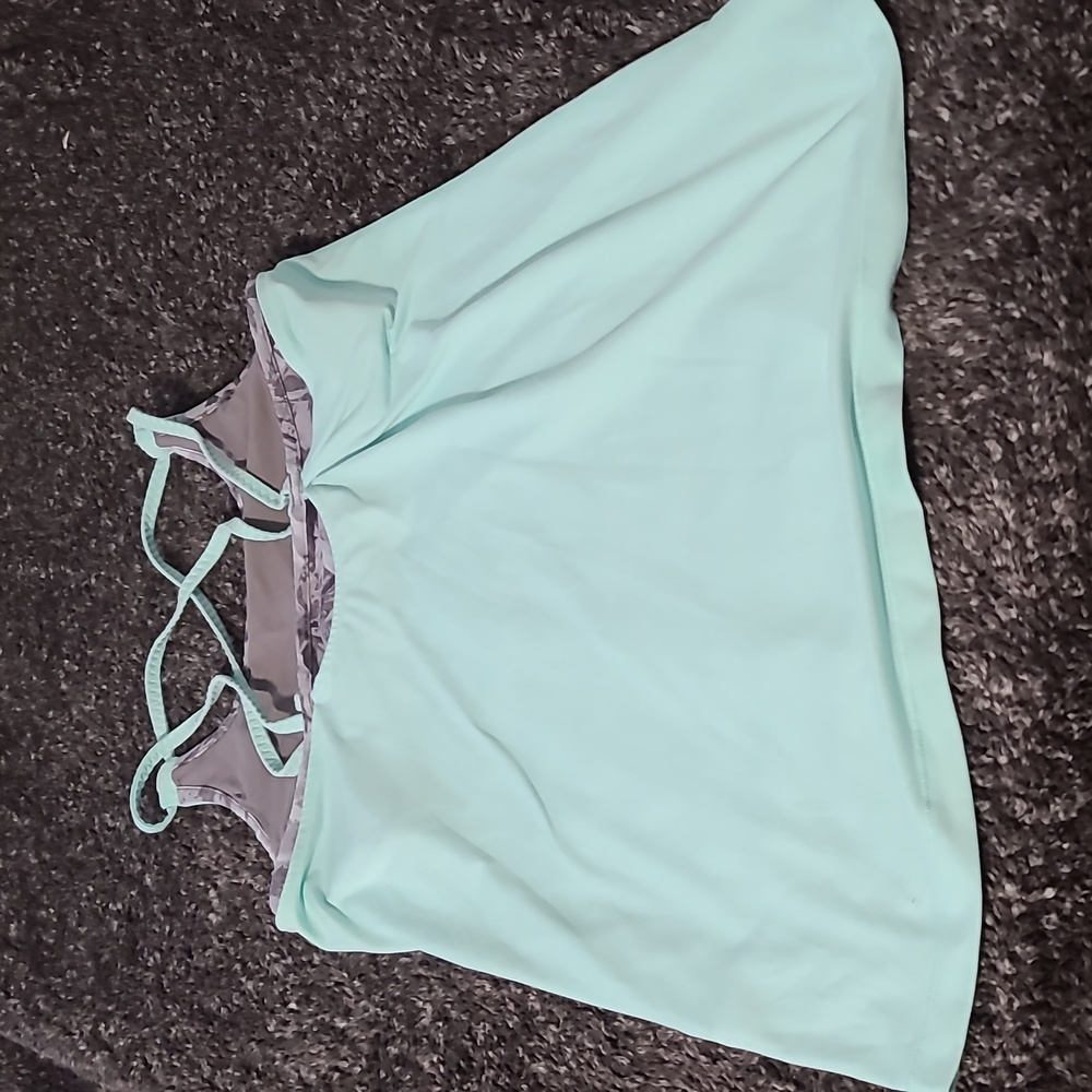 - Calia tank size small - Picture 5 of 6